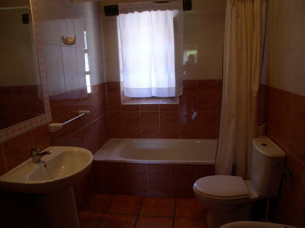 Turismo Rural El Sidron Guest House Pilona Exterior photo