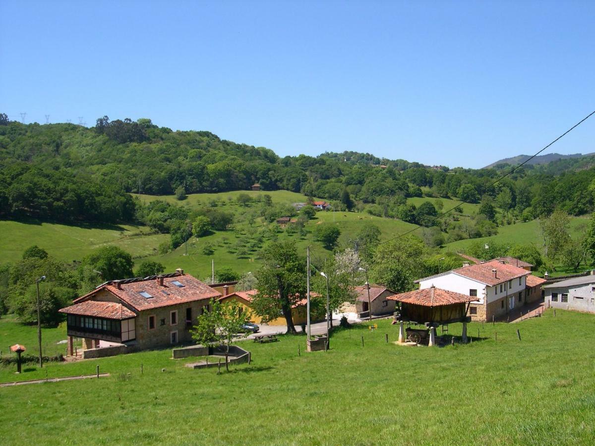 Turismo Rural El Sidron Guest House Pilona Exterior photo