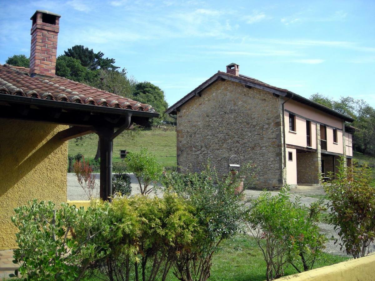 Turismo Rural El Sidron Guest House Pilona Exterior photo