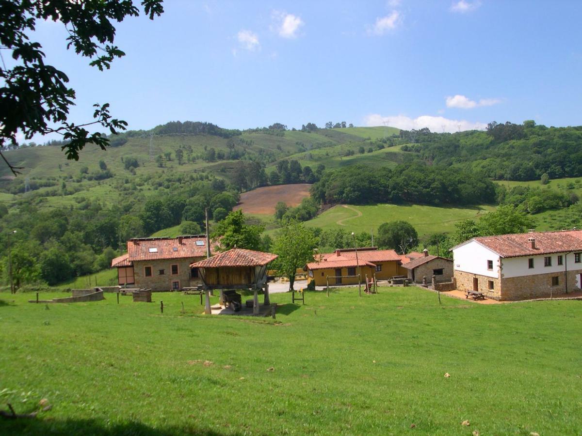 Turismo Rural El Sidron Guest House Pilona Exterior photo